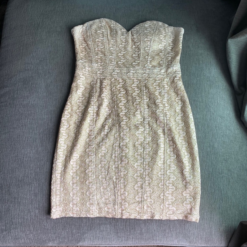 FOEVER 21 Strapless Dress